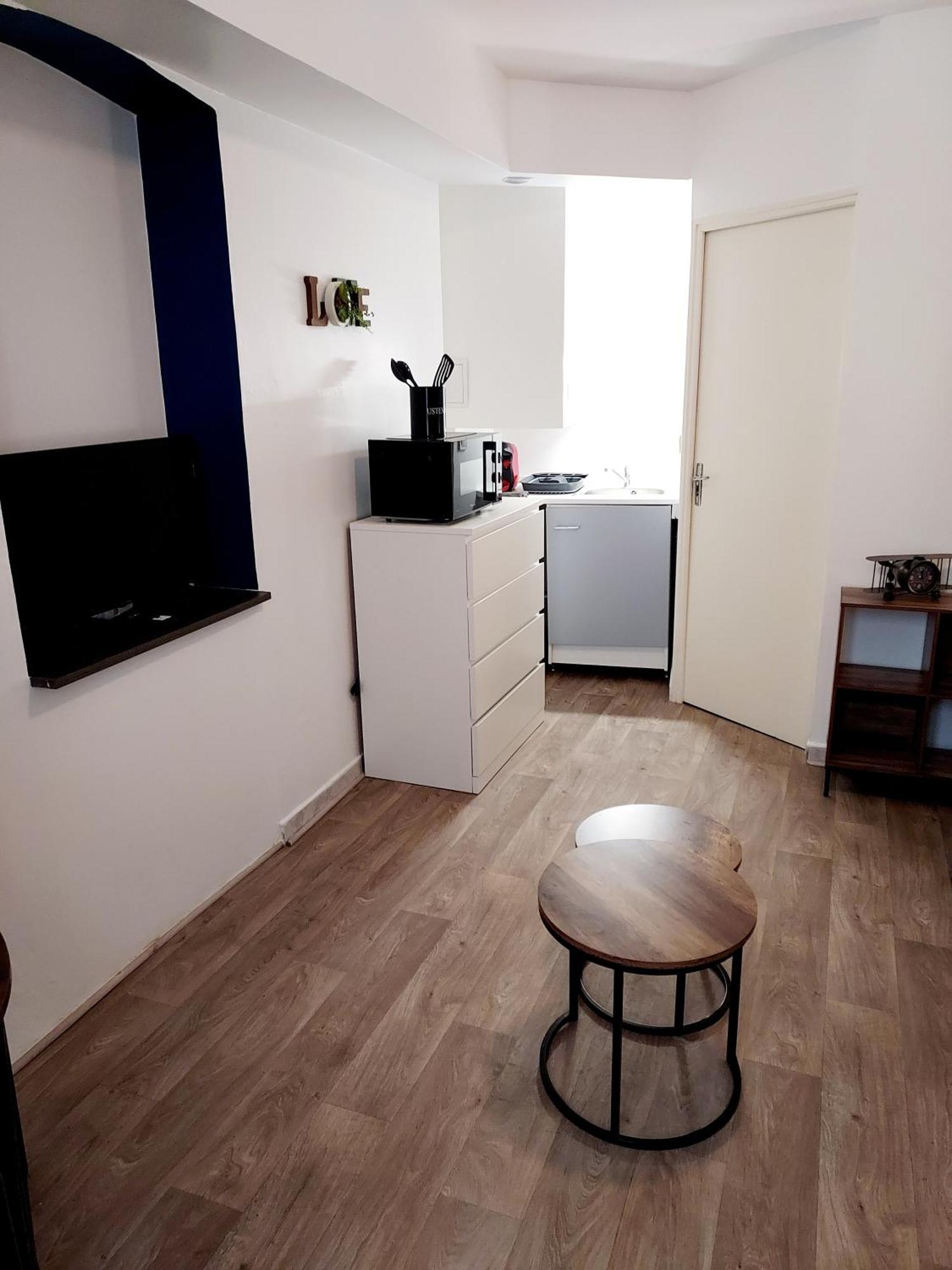 Apartment B Aux Pieds Des Thermes